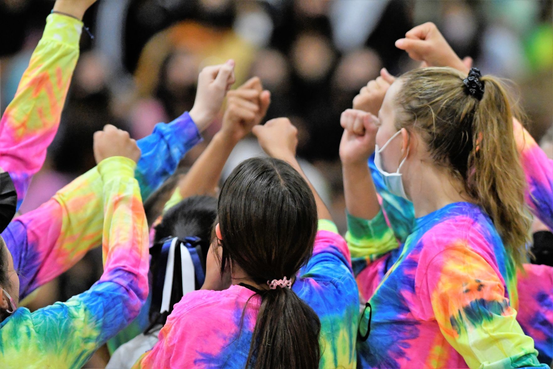 093021 LHS CHS VBALL 04.JPG